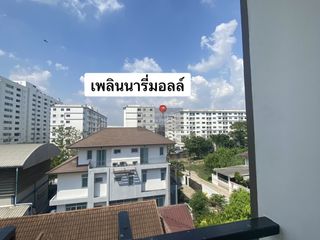 For sale 4 bedrooms townhouse in Bang Khen, Bangkok