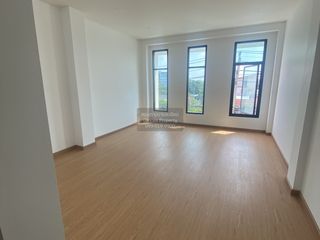 For sale 4 bedrooms townhouse in Bang Khen, Bangkok