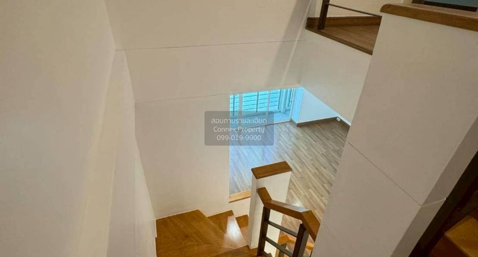 For sale 3 bedrooms townhouse in Chatuchak, Bangkok