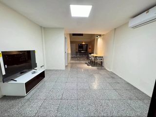 For sale 4 bedrooms townhouse in Wang Thonglang, Bangkok