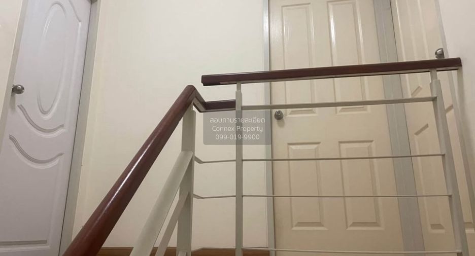 For sale 2 bedrooms townhouse in Mueang Samut Sakhon, Samut Sakhon