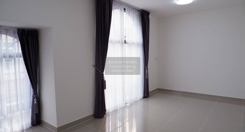 For sale 3 bedrooms townhouse in Thanyaburi, Pathum Thani