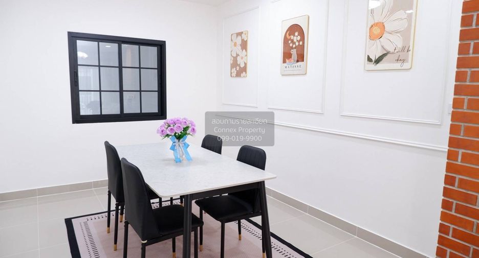 For sale 3 bedrooms townhouse in Thanyaburi, Pathum Thani