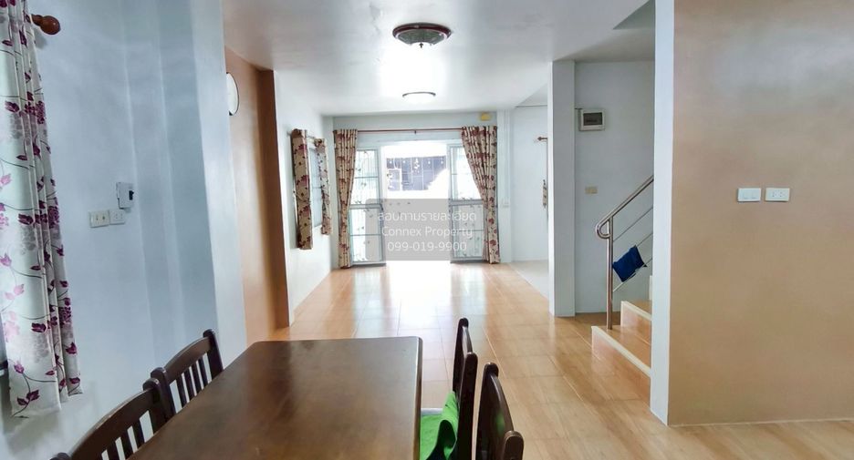 À vendre 3 chambres maison de ville à Mueang Samut Prakan, Samut Prakan
