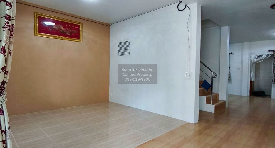 À vendre 3 chambres maison de ville à Mueang Samut Prakan, Samut Prakan