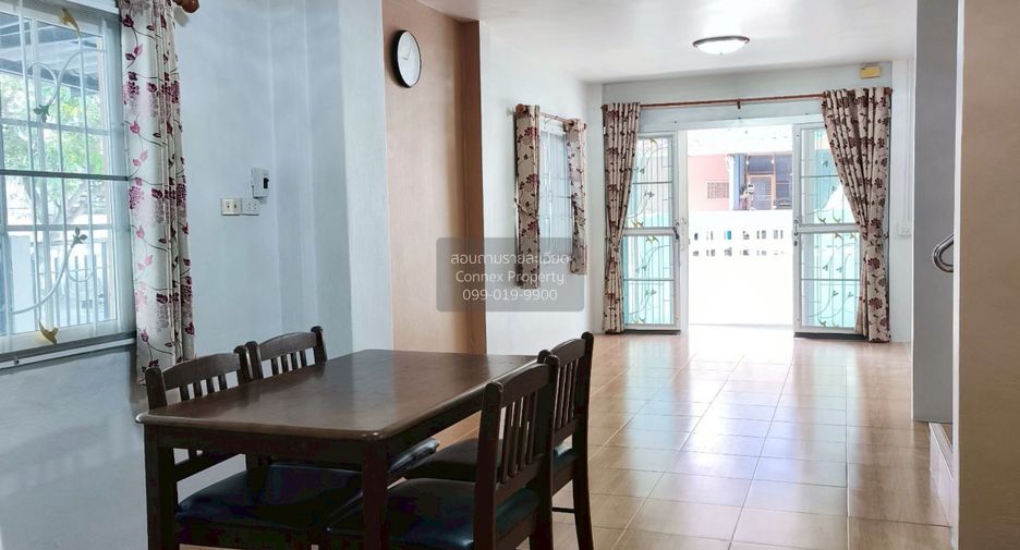 À vendre 3 chambres maison de ville à Mueang Samut Prakan, Samut Prakan