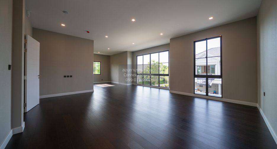 For sale 6 bedrooms house in Thawi Watthana, Bangkok
