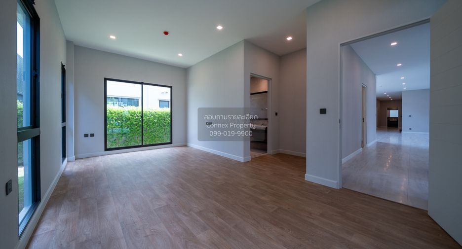 For sale 6 bedrooms house in Thawi Watthana, Bangkok