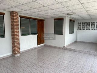 出售 3 卧室 联排别墅 在 Thanyaburi, Pathum Thani