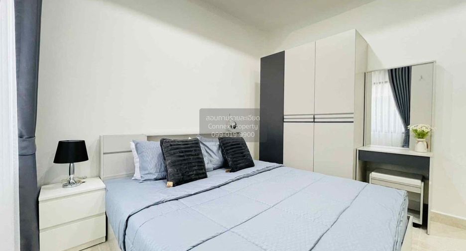 For sale 2 bedrooms townhouse in Bang Lamung, Chonburi