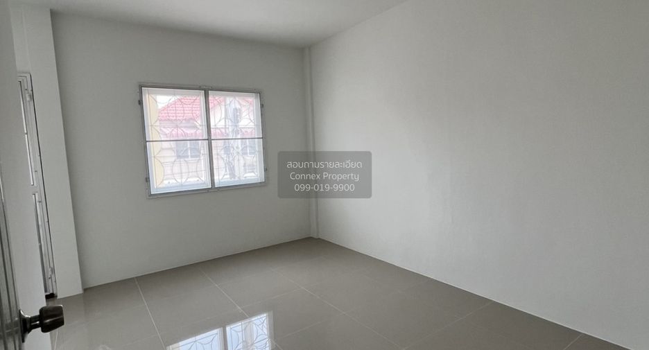 Casa adosada en venta de 3 habitaciones en Mueang Samut Prakan, Samut Prakan