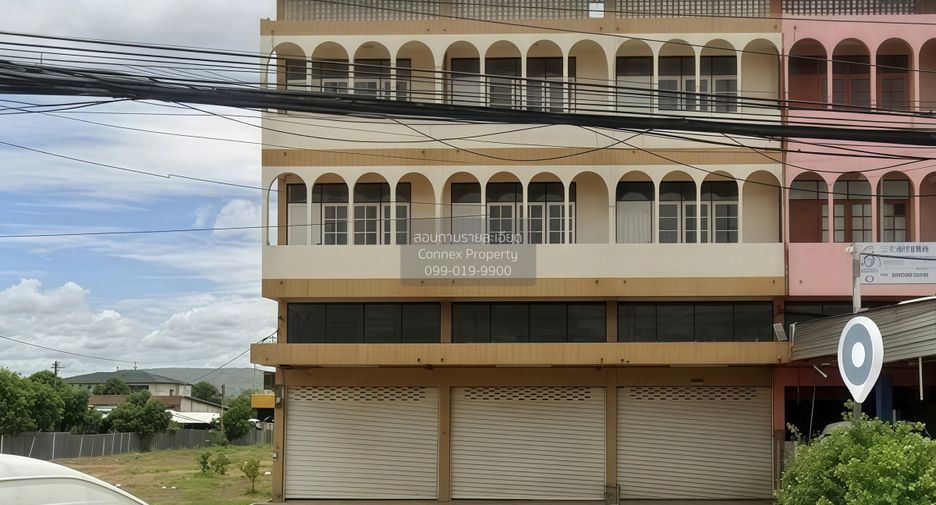 Gewerbefläche zum Kauf mit 3 Zimmer in Mueang Ratchaburi, Ratchaburi