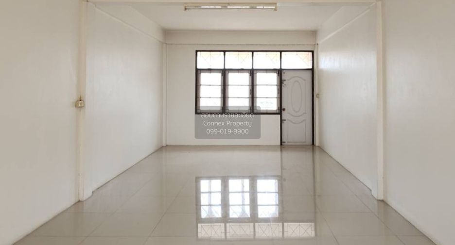 Gewerbefläche zum Kauf mit 3 Zimmer in Mueang Ratchaburi, Ratchaburi