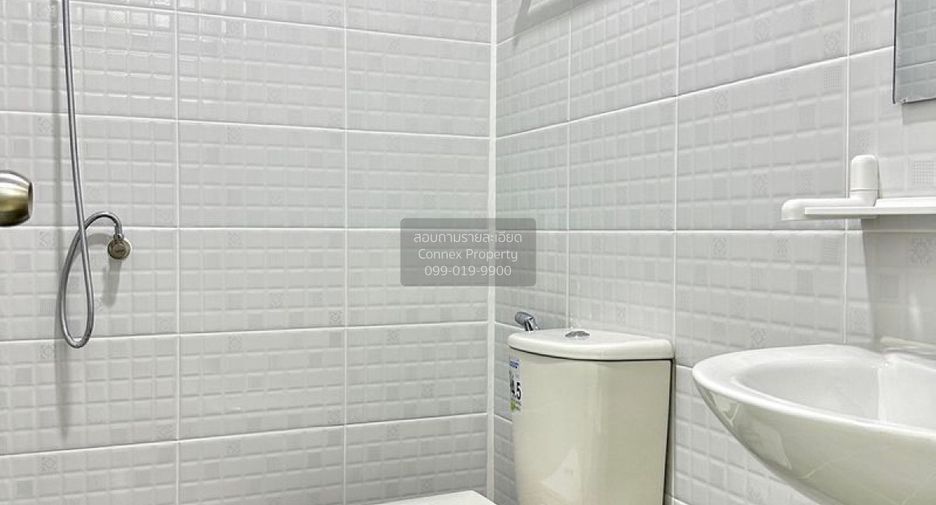 Casa adosada en venta de 3 habitaciones en Bang Bua Thong, Nonthaburi