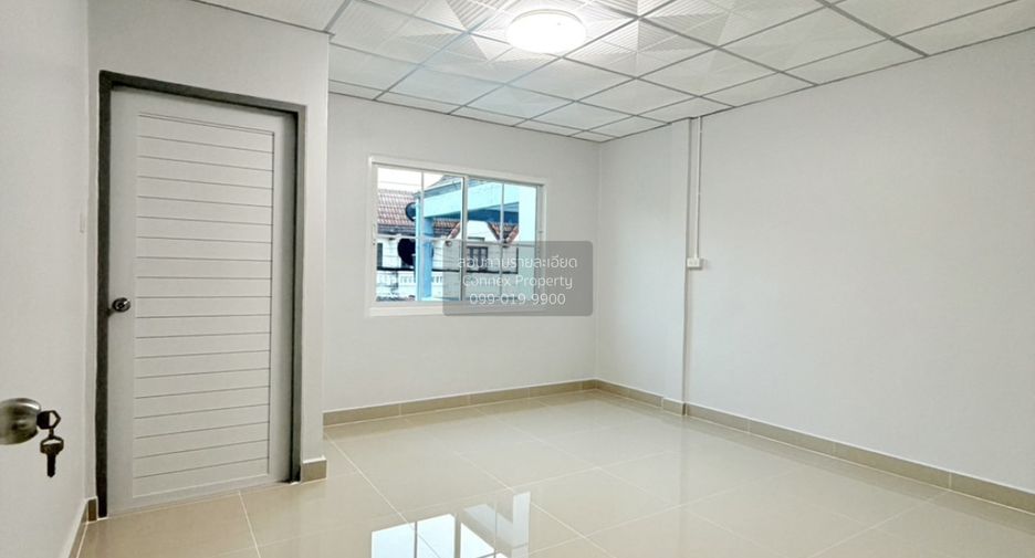 Casa adosada en venta de 3 habitaciones en Bang Bua Thong, Nonthaburi