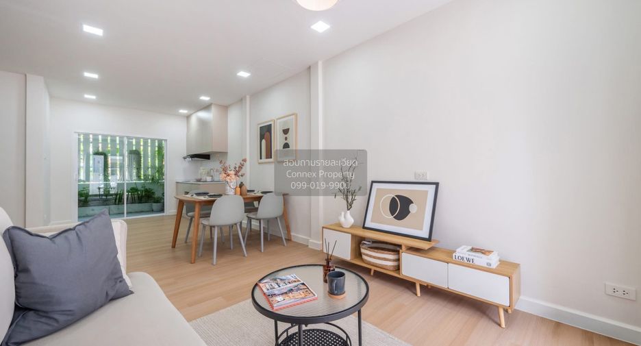 For sale 3 bedrooms townhouse in Lam Luk Ka, Pathum Thani