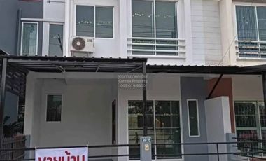 For sale 3 bedrooms townhouse in Min Buri, Bangkok