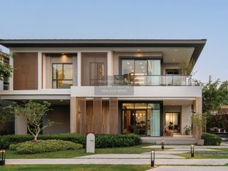 Casa en venta de 5 habitaciones en Khlong Sam Wa, Bangkok