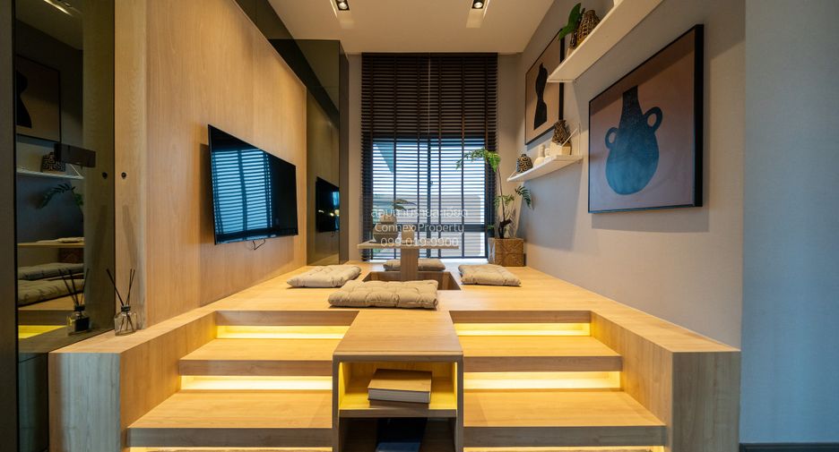 For sale 4 bedrooms house in Taling Chan, Bangkok