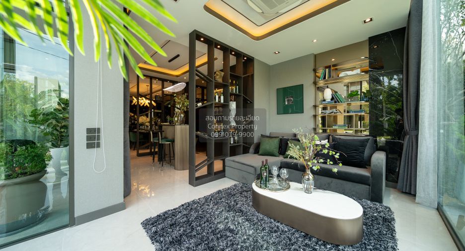 For sale 5 bedrooms house in Taling Chan, Bangkok