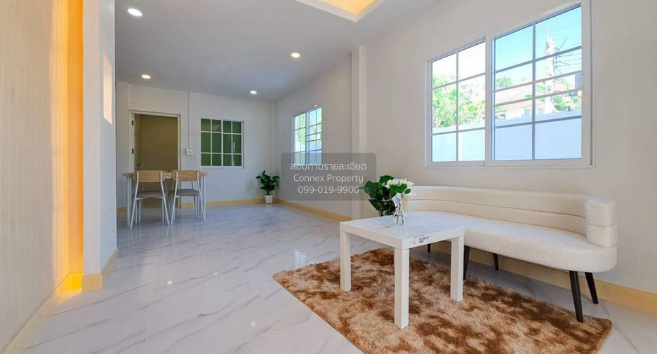 For sale 5 bedrooms townhouse in Bang Bua Thong, Nonthaburi