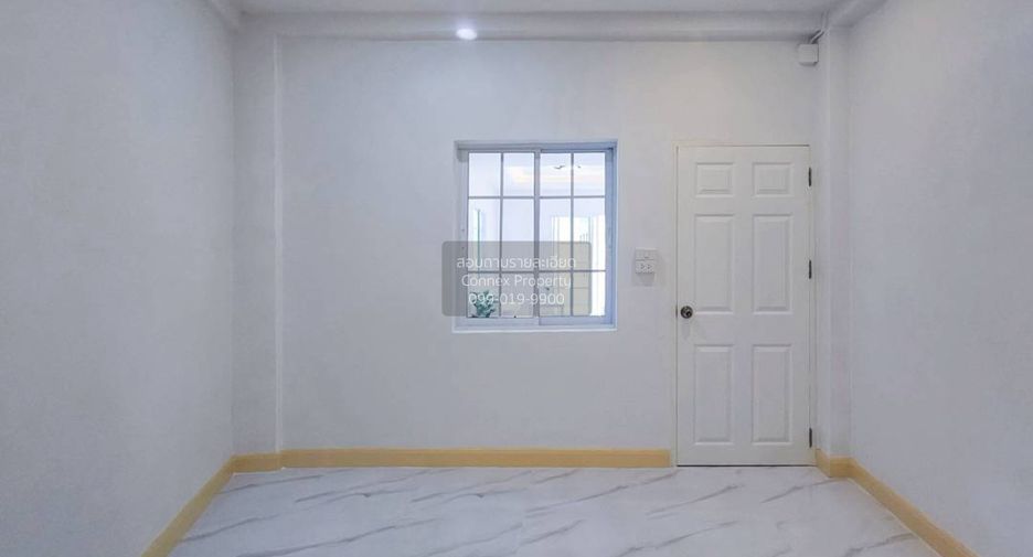 For sale 5 bedrooms townhouse in Bang Bua Thong, Nonthaburi