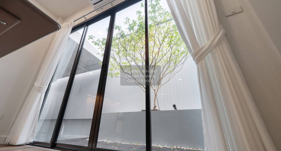 For sale 4 bedrooms house in Lam Luk Ka, Pathum Thani
