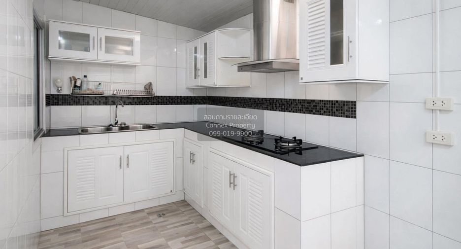 For sale 4 bedrooms townhouse in Bang Yai, Nonthaburi
