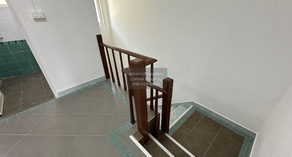 For sale 3 ベッドルーム townhouse in Mueang Samut Prakan, Samut Prakan