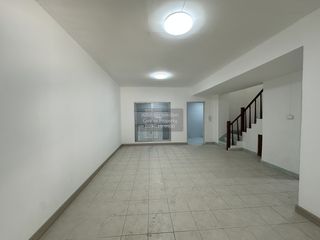 Reihenhaus zum Kauf mit 3 Zimmer in Mueang Samut Prakan, Samut Prakan