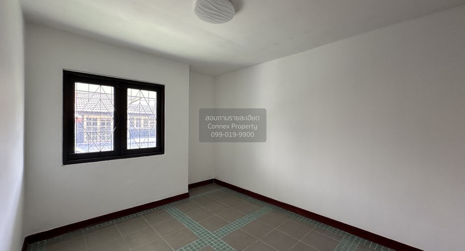 For sale 3 ベッドルーム townhouse in Mueang Samut Prakan, Samut Prakan