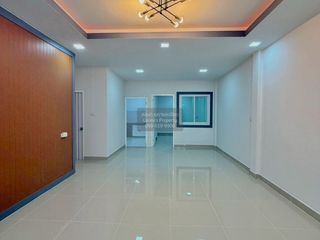 For sale 3 ベッドルーム townhouse in Bang Bua Thong, Nonthaburi