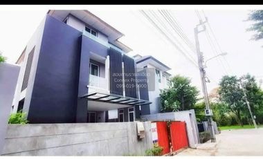 Casa en venta de 5 habitaciones en Prawet, Bangkok