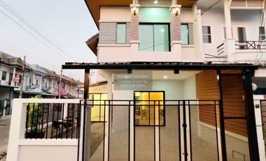 Продажа 4 спальни таунхаус в Bang Bua Thong, Нонтабури