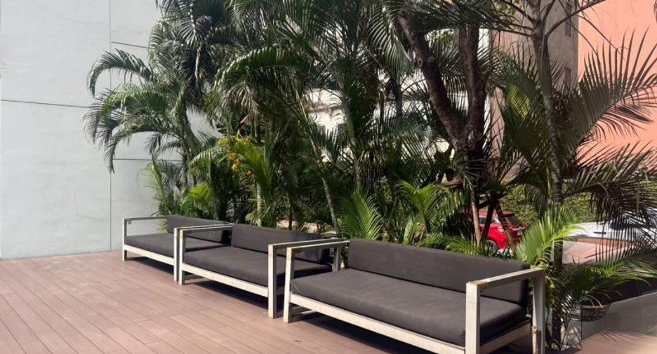 For sale 1 bed condo in Khlong San, Bangkok