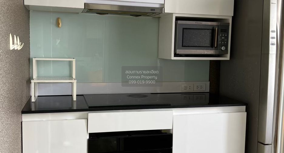 For sale 2 bedrooms condo in Khlong San, Bangkok