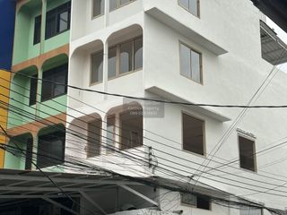 For sale 4 bedrooms retail Space in Bueng Kum, Bangkok