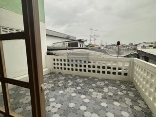 For sale 4 bedrooms retail Space in Bueng Kum, Bangkok