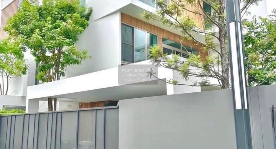 For sale 3 bedrooms house in Saphan Sung, Bangkok