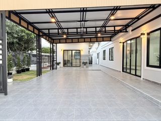 For sale 5 bedrooms house in Bang Bua Thong, Nonthaburi