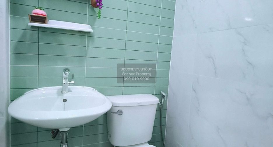 For sale 2 bedrooms townhouse in Lat Krabang, Bangkok