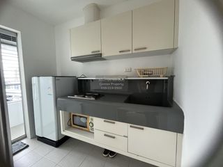 Продажа 1 кровать кондо в Кхлонг Сан, Бангкок