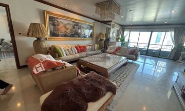 For sale 3 bedrooms condo in Sathon, Bangkok