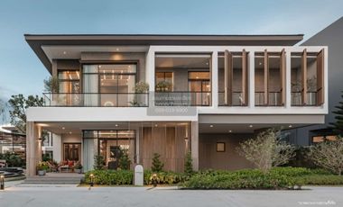 Casa en venta de 5 habitaciones en Khlong Sam Wa, Bangkok