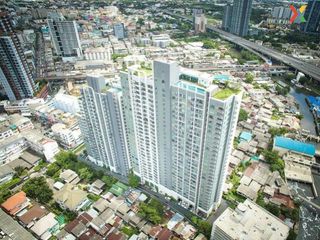 For sale 2 bedrooms condo in Khlong Toei, Bangkok