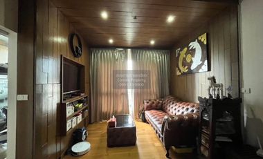 Condo en venta de 2 habitaciones en Khlong San, Bangkok