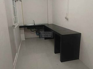 Продажа 4 спальни таунхаус в Буенг Кум, Бангкок