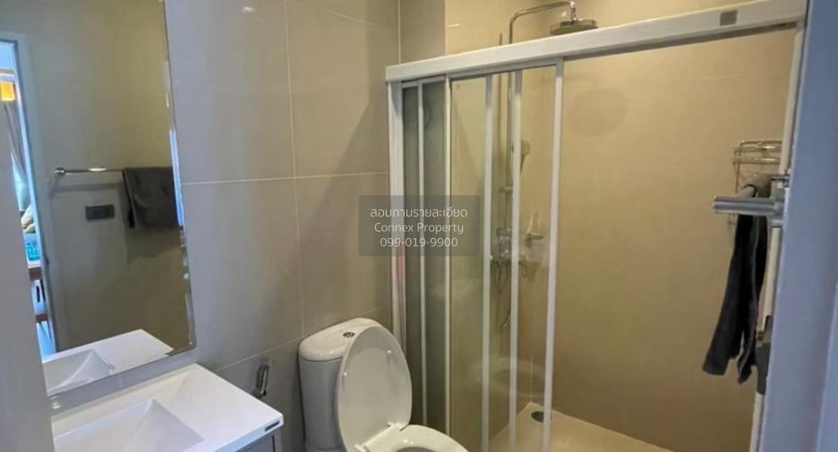 For sale 2 bedrooms condo in Khlong Toei, Bangkok