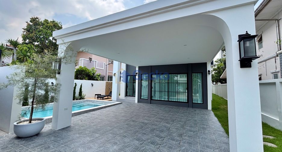 For sale 5 ベッドルーム house in Bang Lamung, Chonburi