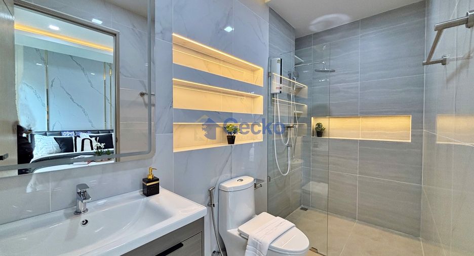 For sale 5 ベッドルーム house in Bang Lamung, Chonburi